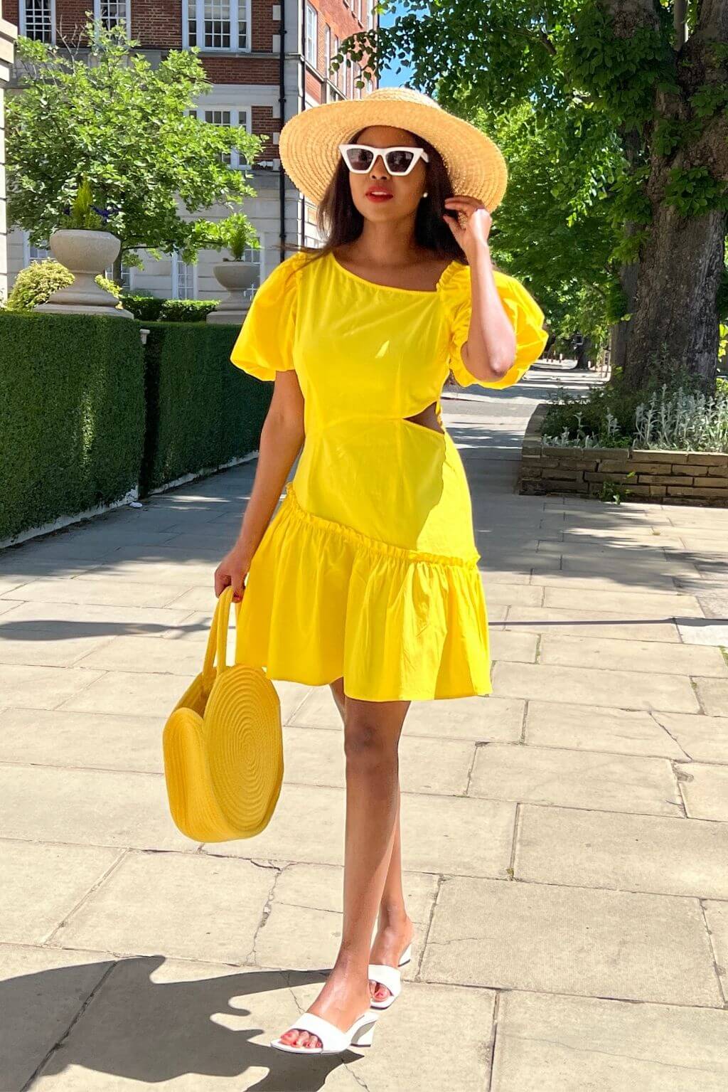 Wearing this yellow summer dress will bring positive vibes your way, you'll be shining bright and cannot be missed therefore compliments will be flowing everywhere you go.